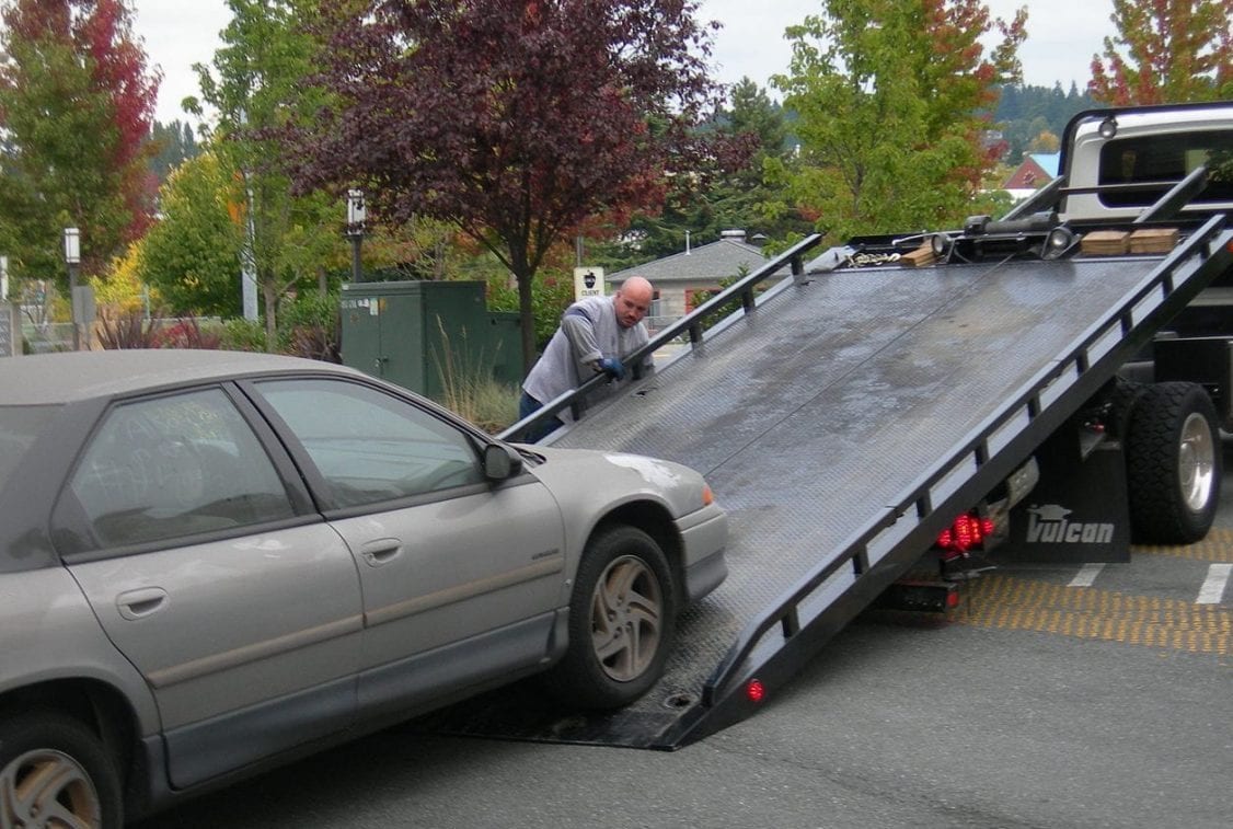 5 Reasons Why You Should Get Car Wrecking Services from a Top-Rated Company? | Best Agencies