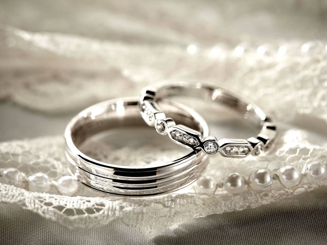 10 Best Jewellery Stores in Stoke-on-Trent | Best Agencies