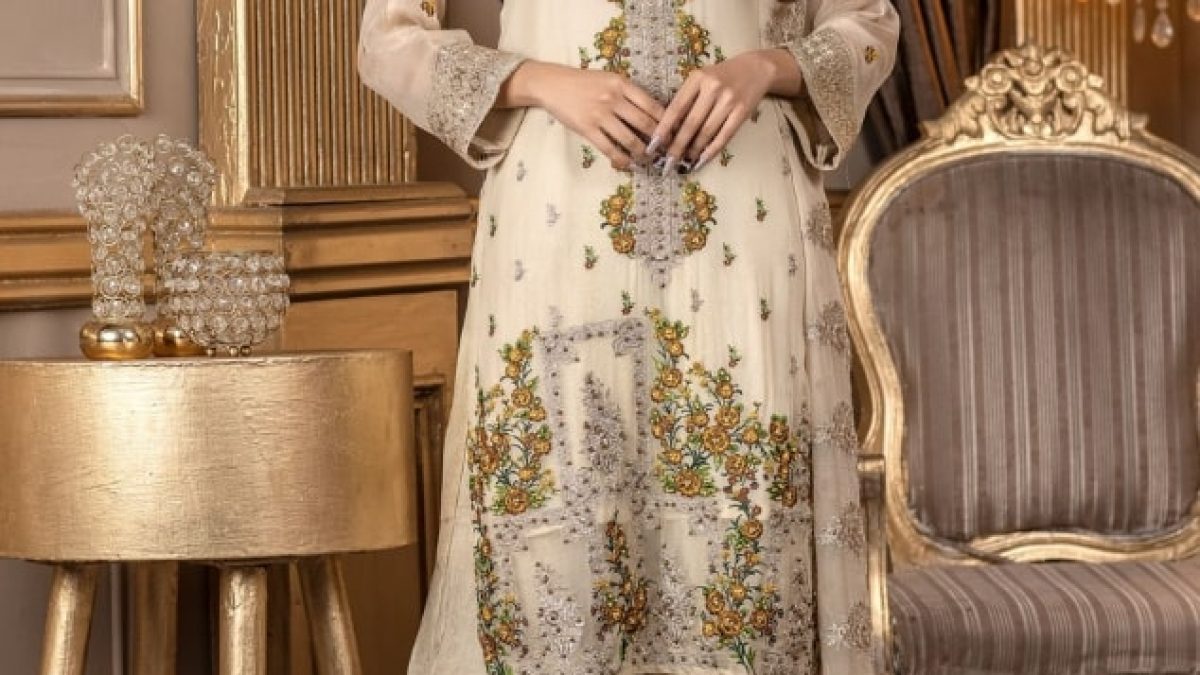 Elevate Your Style: Pakistani Dresses for Every Occasion | Best Agencies