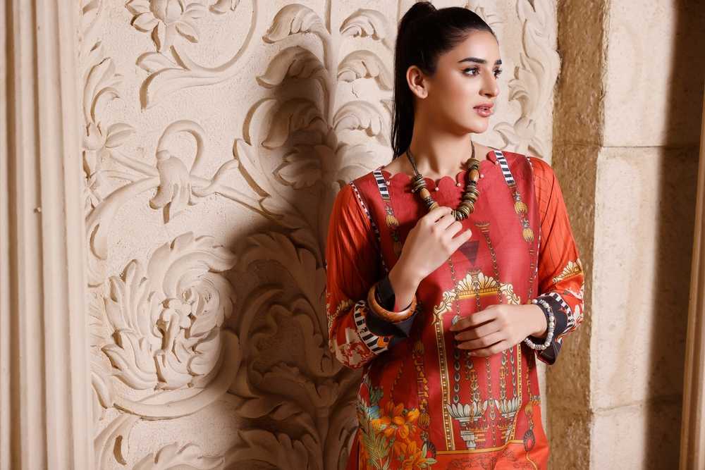 5 Reasons to Choose Pakistani Clothing for Your Wardrobe