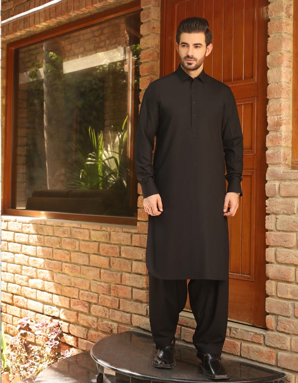 Where Can I Buy Shalwar Kameez Online in the UK? | Best Agencies