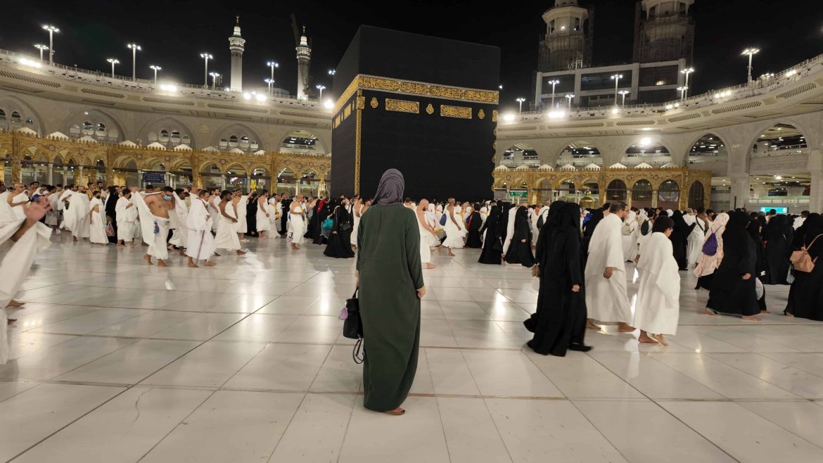 Tips for Couples Planning Umrah Together